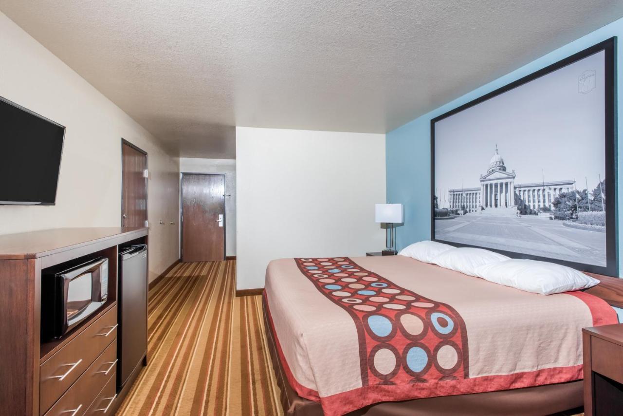 King Room - Mobility Access/Non-Smoking at Super 8 by Wyndham Claremore OK