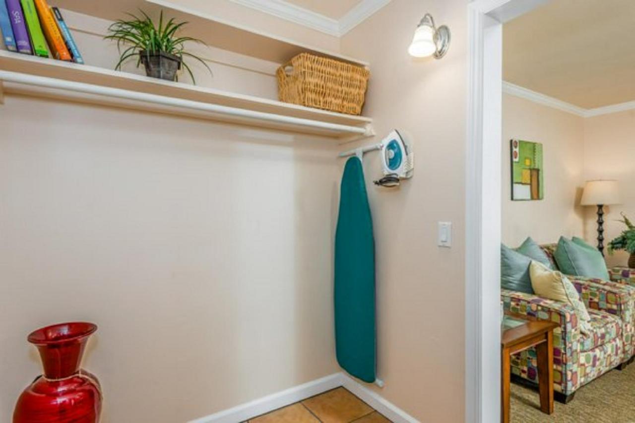 | Beach House Inn