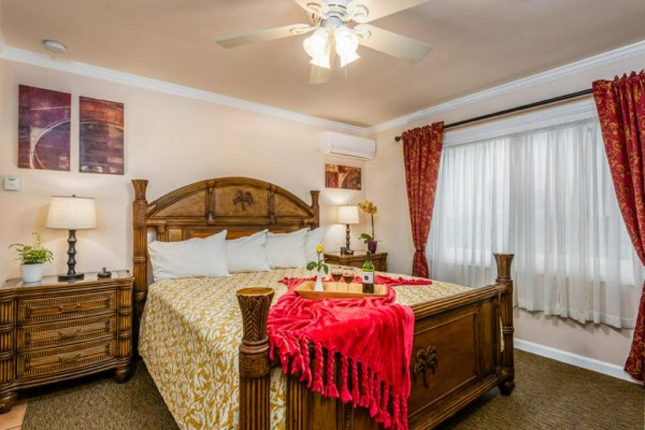 Beach House Inn