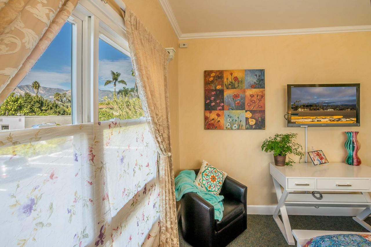 King with Private Deck at Beach House Inn