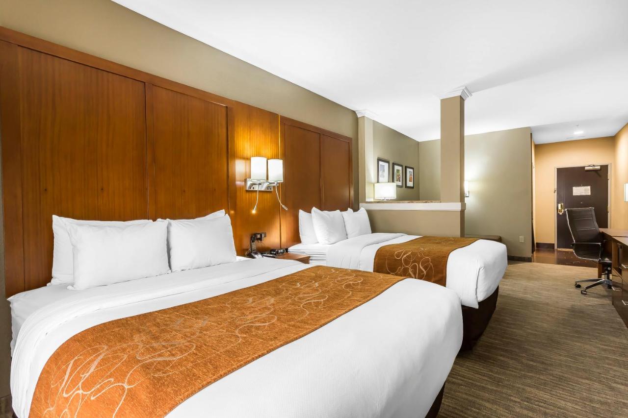 Suite with Two Queen Beds - Accessible/Non-Smoking at Comfort Suites University