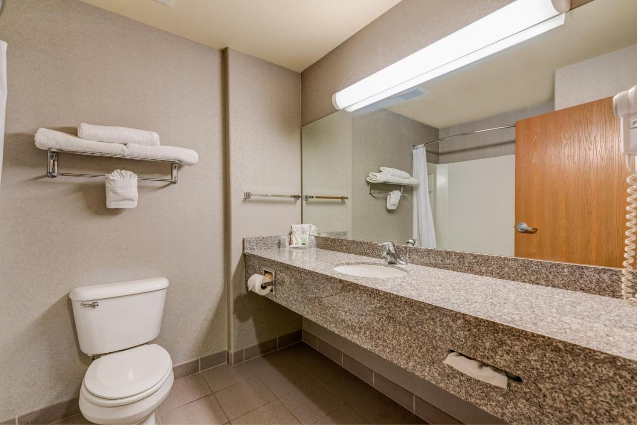 King Suite - Non-Smoking at Grand River Hotel