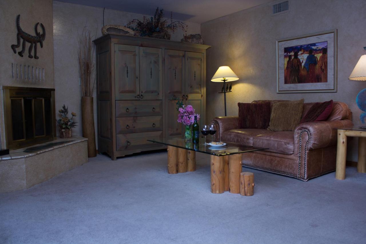 Double Room at Adobe Village Inn