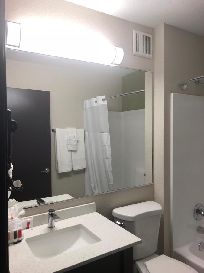 King Room - Non-Smoking at Baymont by Wyndham Phoenix I-10 near 51st Ave