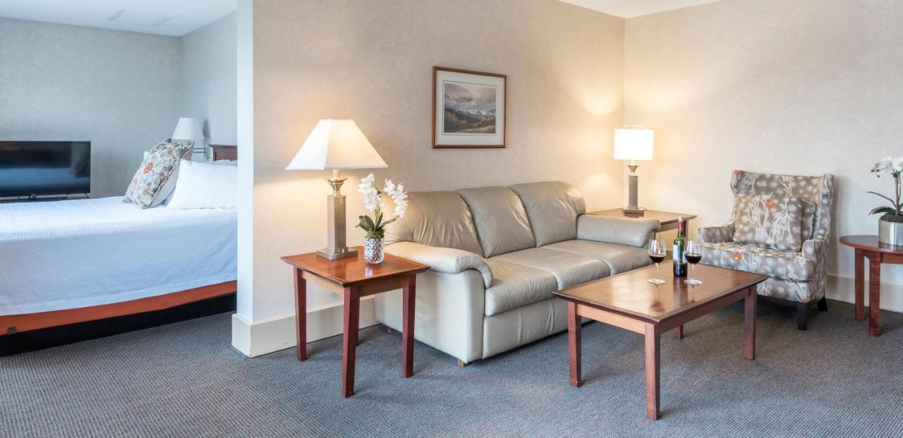 Executive Suite at Westmark Anchorage Hotel
