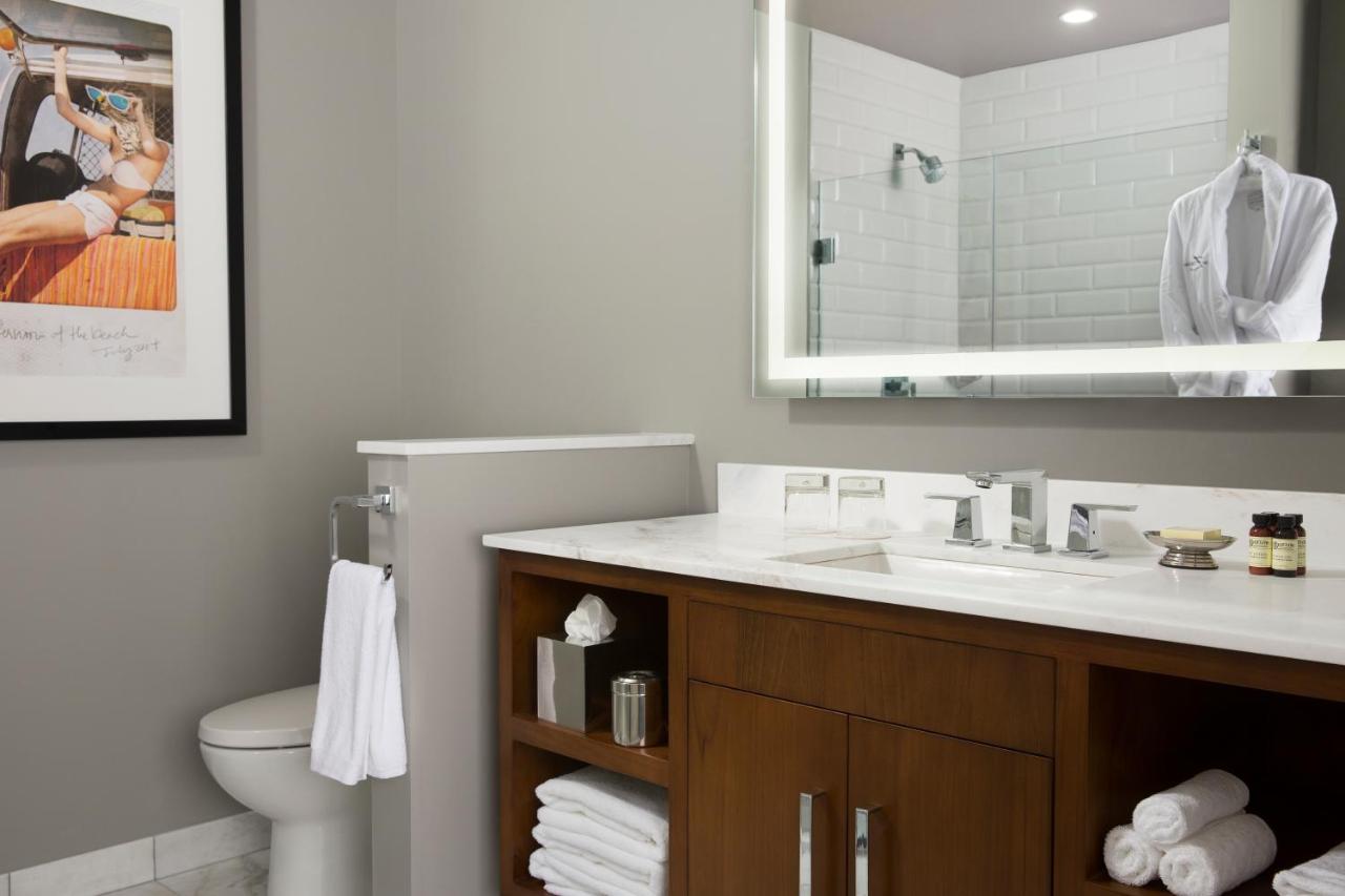 Deluxe Double Room at Hotel ZaZa Houston Memorial City
