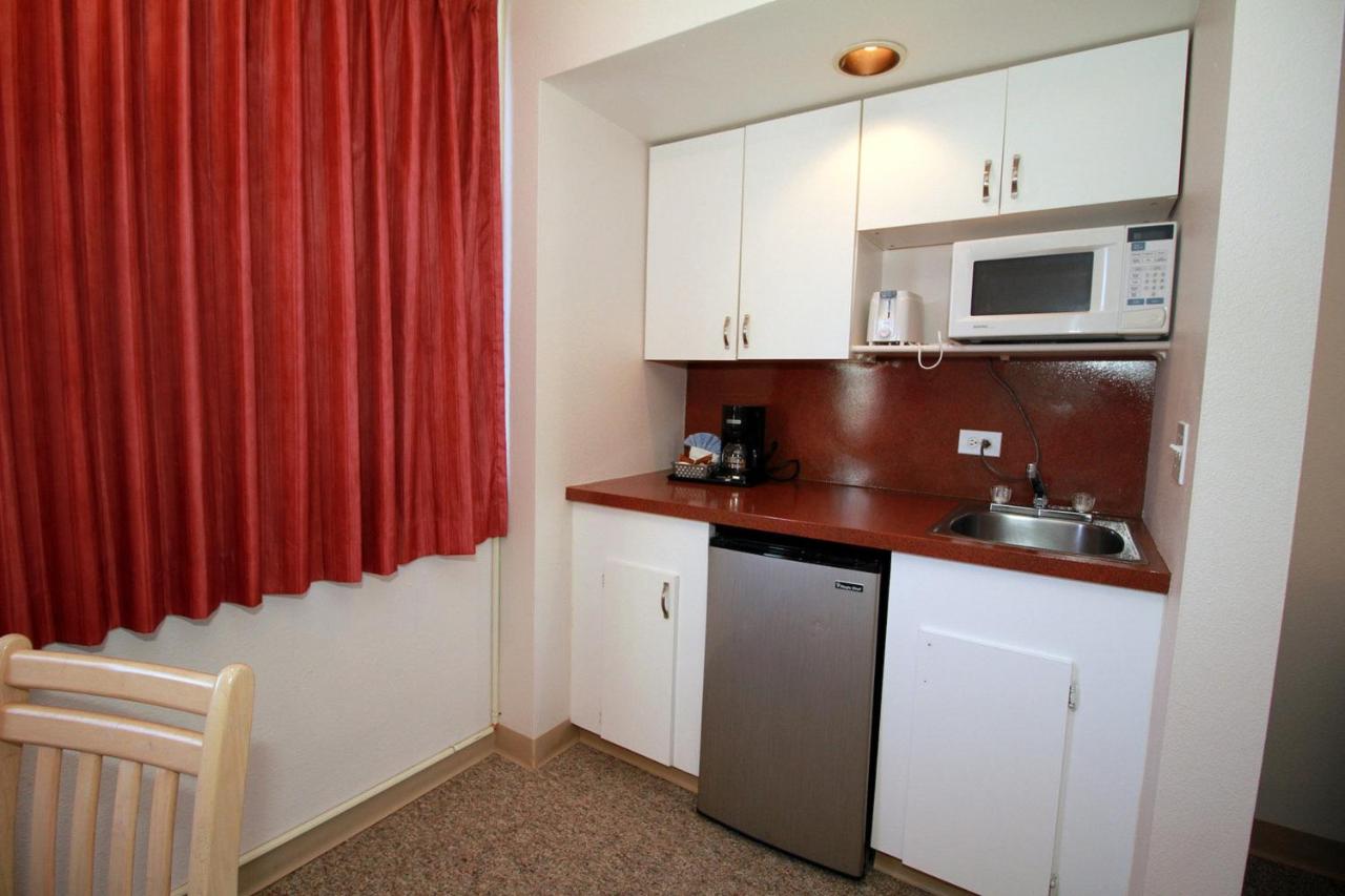  | Seaside Inn & Suites