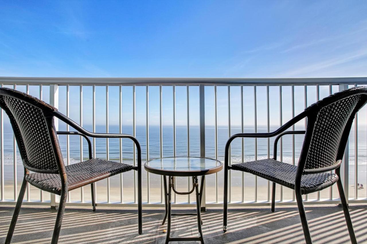 Standard Ocean front Room at Sands Ocean Club Resort