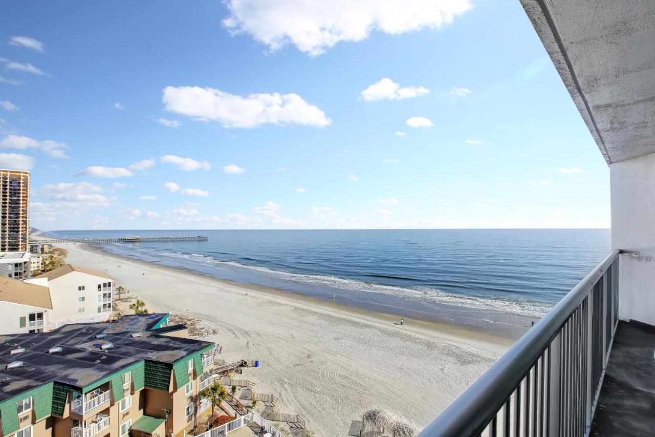 Junior Suite with Sea View at Sands Ocean Club Resort