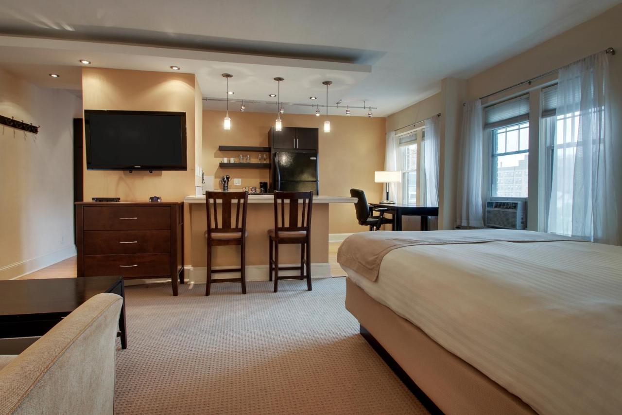 Junior Suite at The Knickerbocker on the Lake