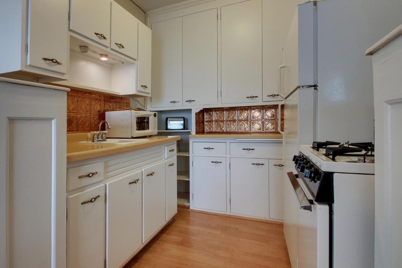 Two-Bedroom Suite at The Knickerbocker on the Lake
