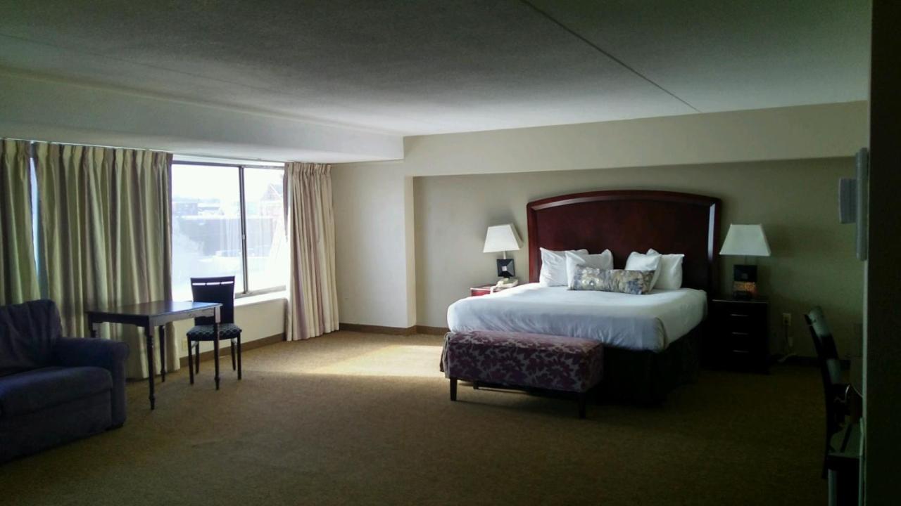 Avalon Hotel & Conference Center
