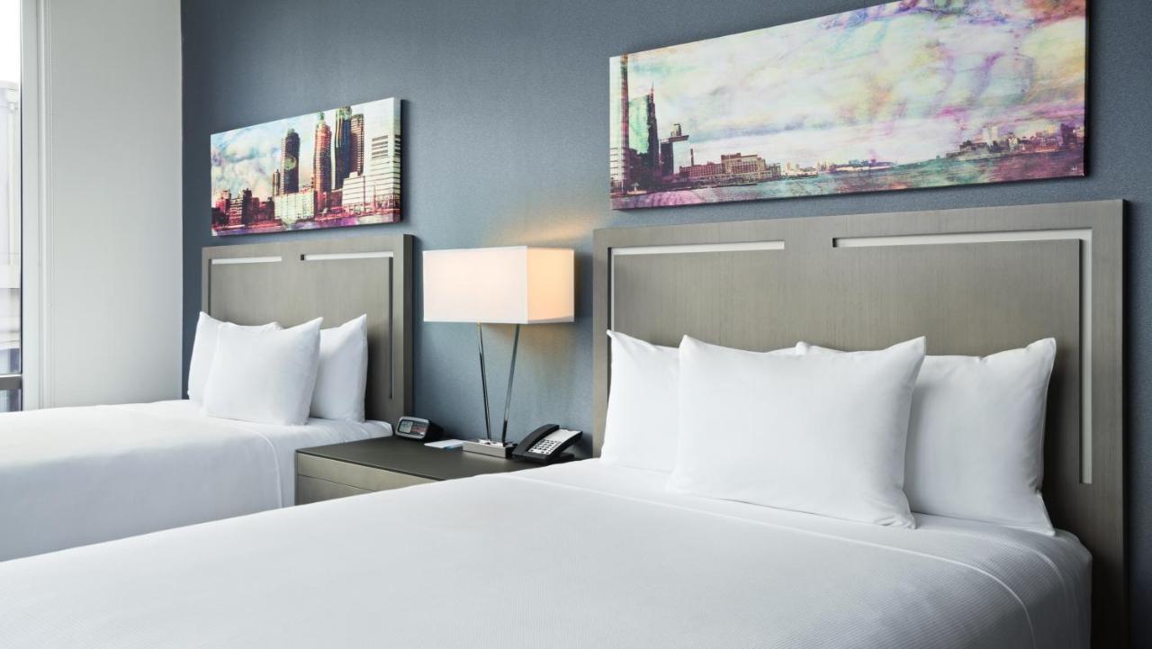 Queen Suite with One Queen Bed and Sofa Bed at Hyatt House Jersey City