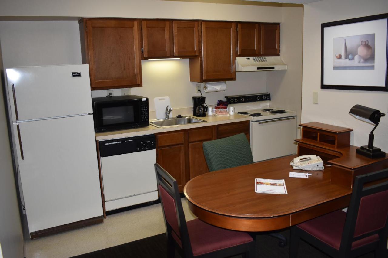Queen Studio Suite - Non-Smoking at Hawthorn Suites by Wyndham Miamisburg/Dayton Mall South