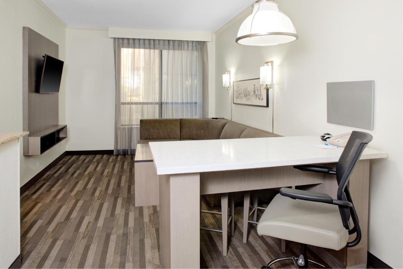 King Suite at HYATT house Dallas/Lincoln Park