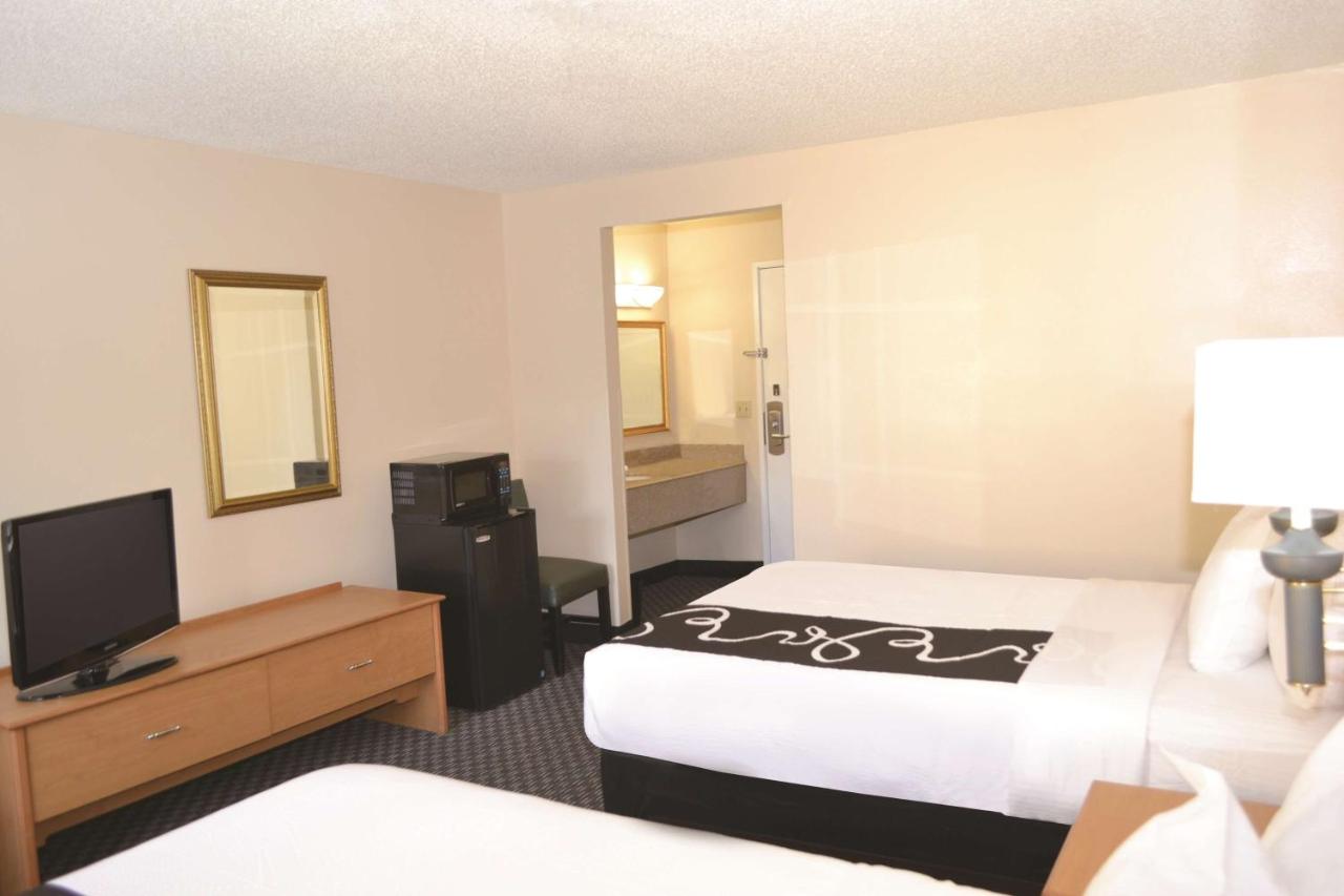 Deluxe Double Room with Two Double Beds - Non-Smoking at La Quinta Inn & Suites by Wyndham Tampa Fairgrounds - Casino