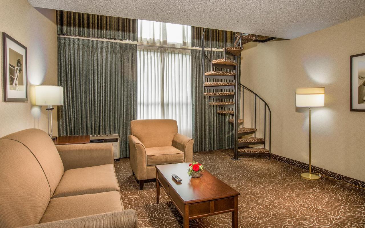 Coast Townhouse Loft Suite at Hotel 116, A Coast Hotel Bellevue