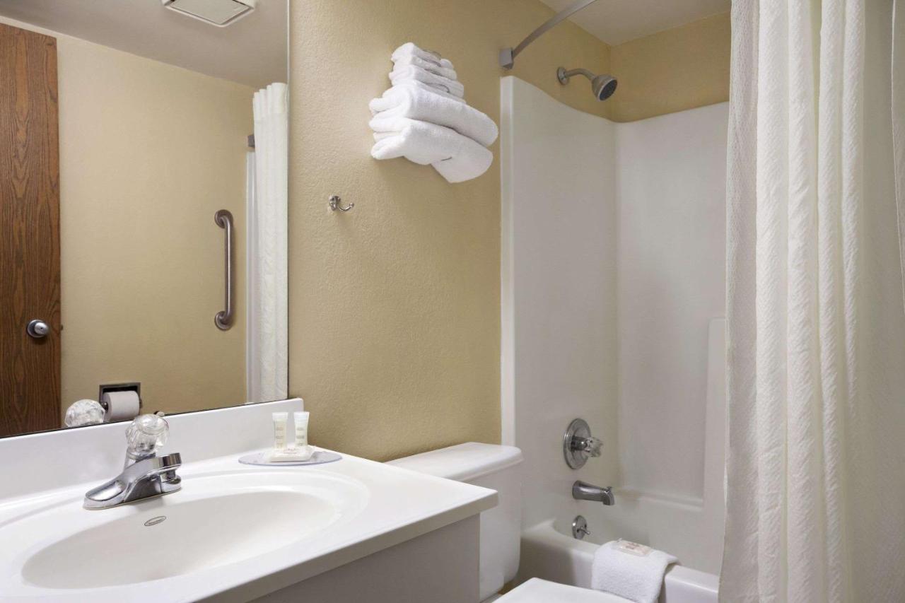 Queen Room with Two Queen Beds - Non-Smoking at Super 8 by Wyndham Collinsville St. Louis
