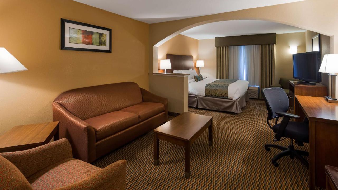 King Suite - Non-Smoking at Best Western Plus Airport Inn & Suites