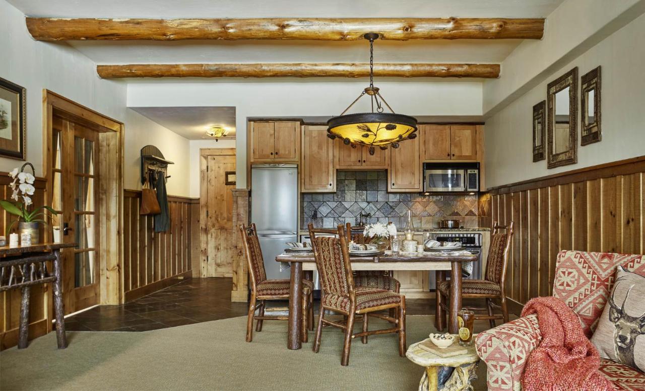 Deluxe One-Bedroom Suite at The Whiteface Lodge