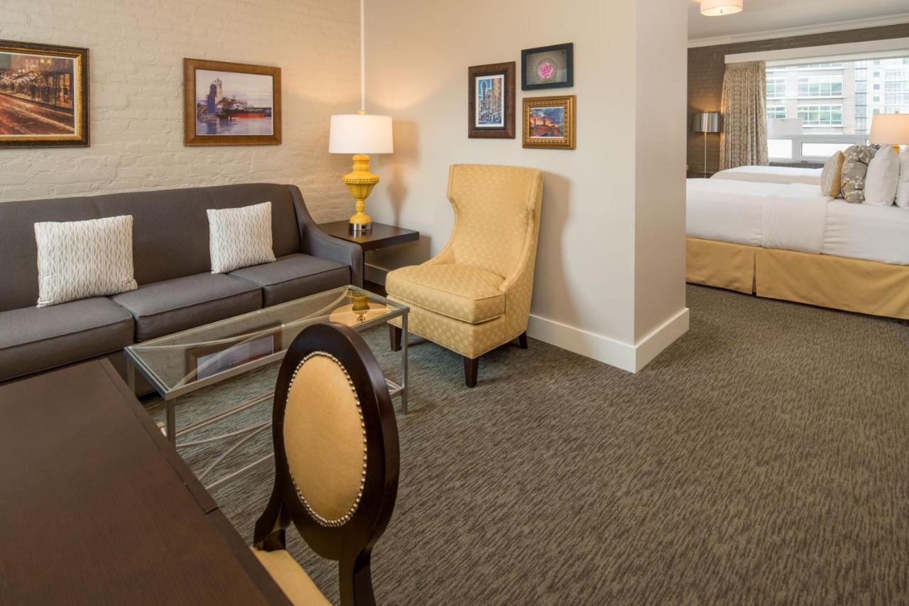 Executive Double Queen Suite at Mark Spencer Hotel