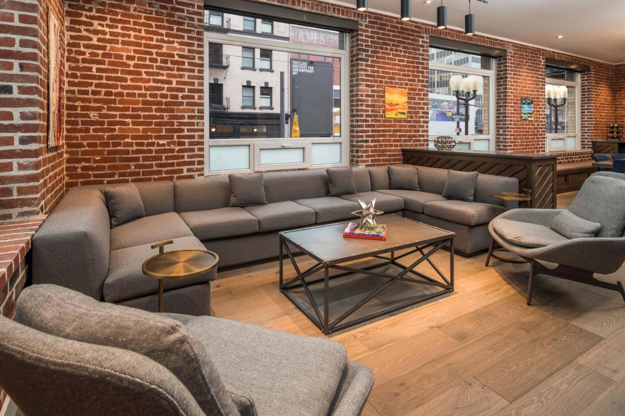 One-Bedroom Suite at Mark Spencer Hotel