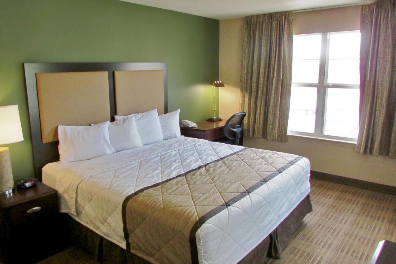 One Bedroom Suite - Non-Smoking at Extended Stay America Suites Atlanta Alpharetta Northpoint W