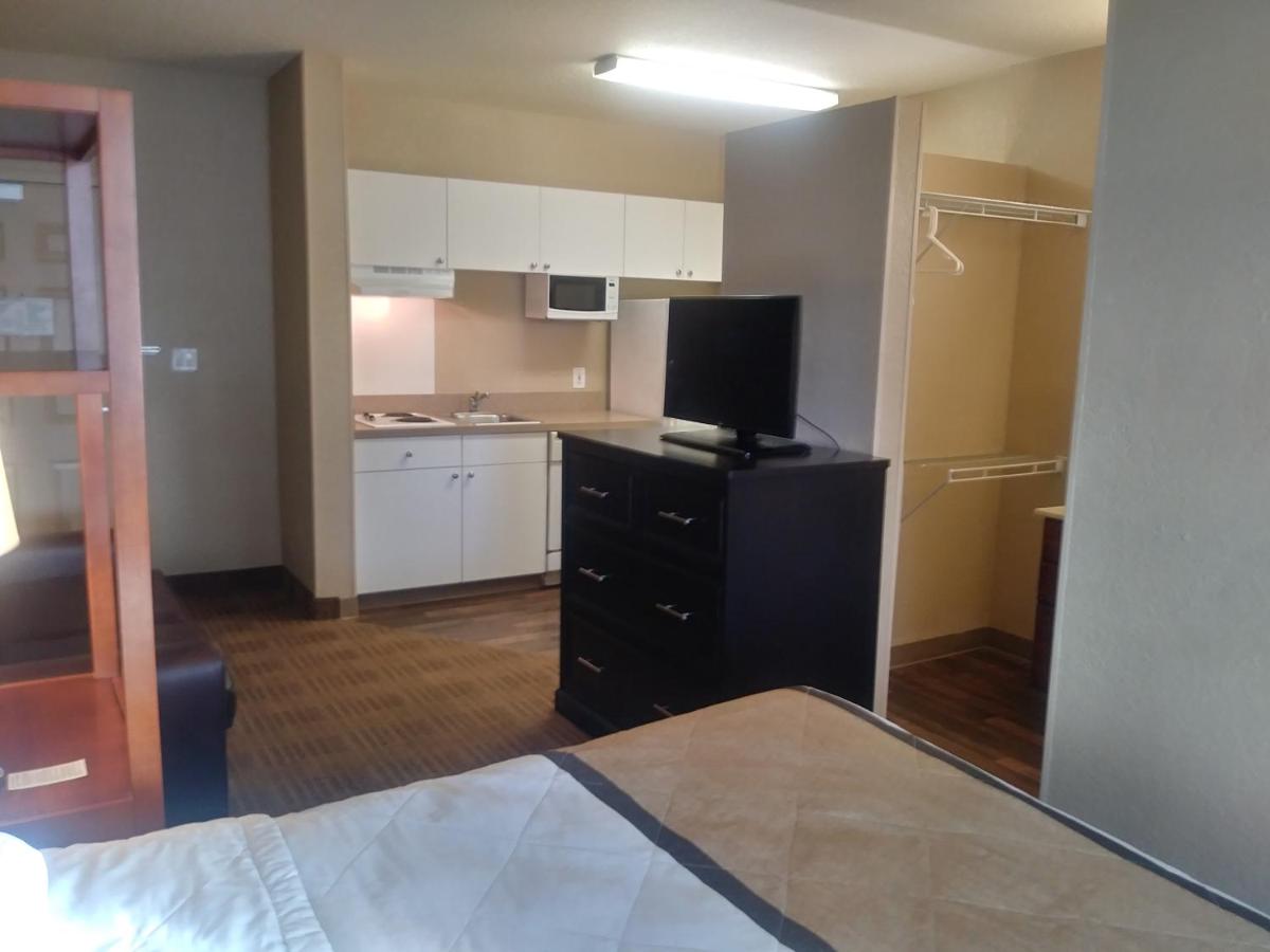 Queen Studio - Non-Smoking at Extended Stay America Suites Albuquerque Rio Rancho Blvd