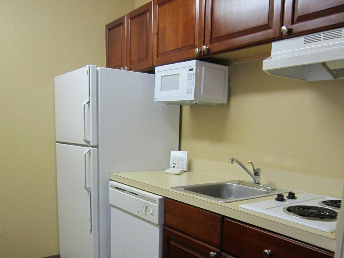 Deluxe Studio with 1 King Bed - Non-Smoking at Extended Stay America Suites Atlanta Gwinnett Place