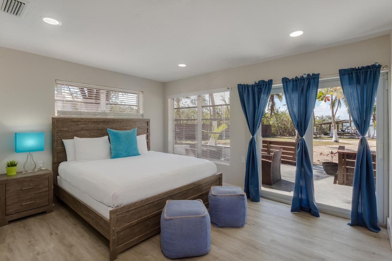 King Suite with Ocean View at Drift Hotel