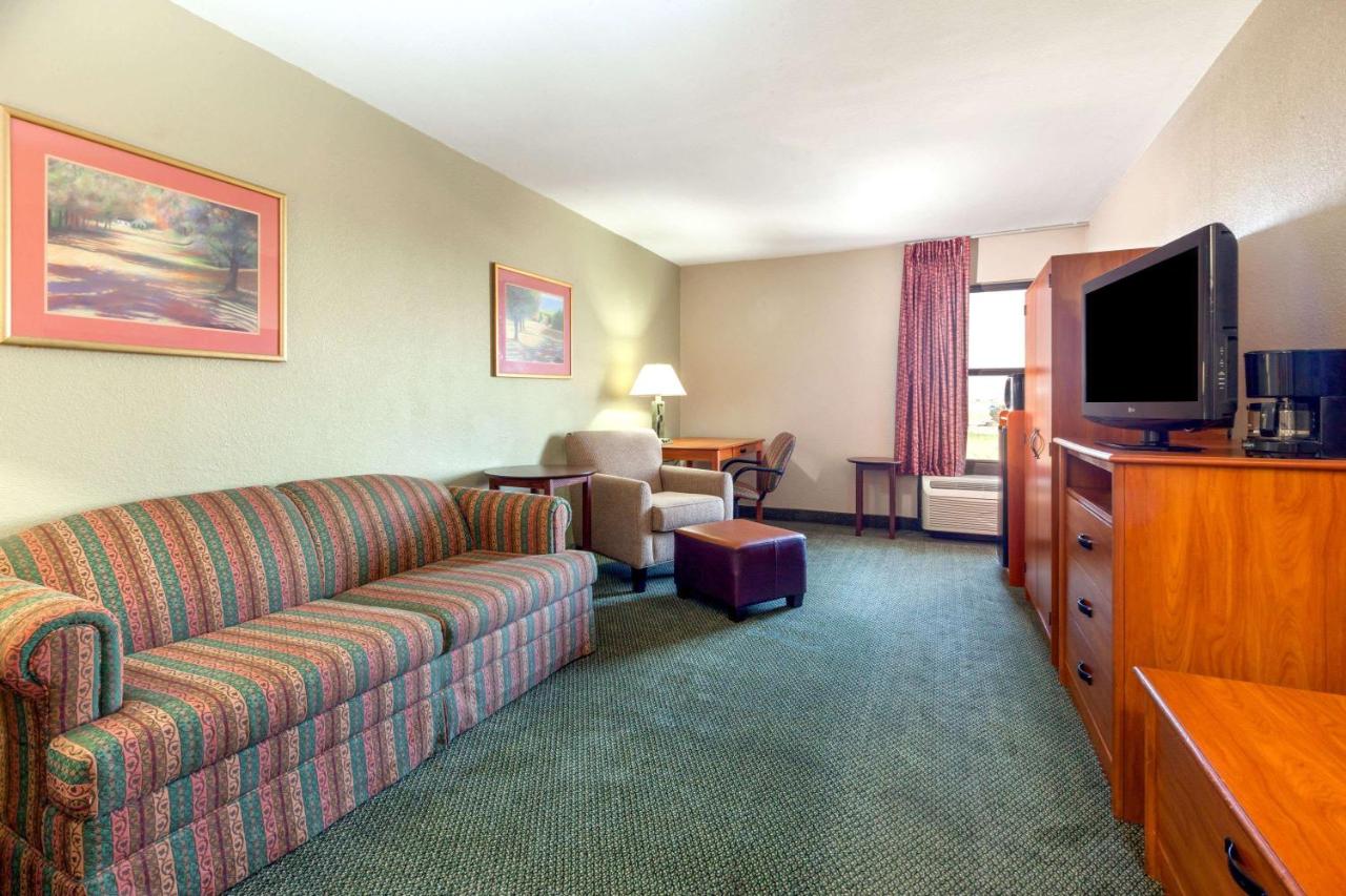 Two Room Suite with King Bed - Non-Smoking at Baymont by Wyndham Amarillo East