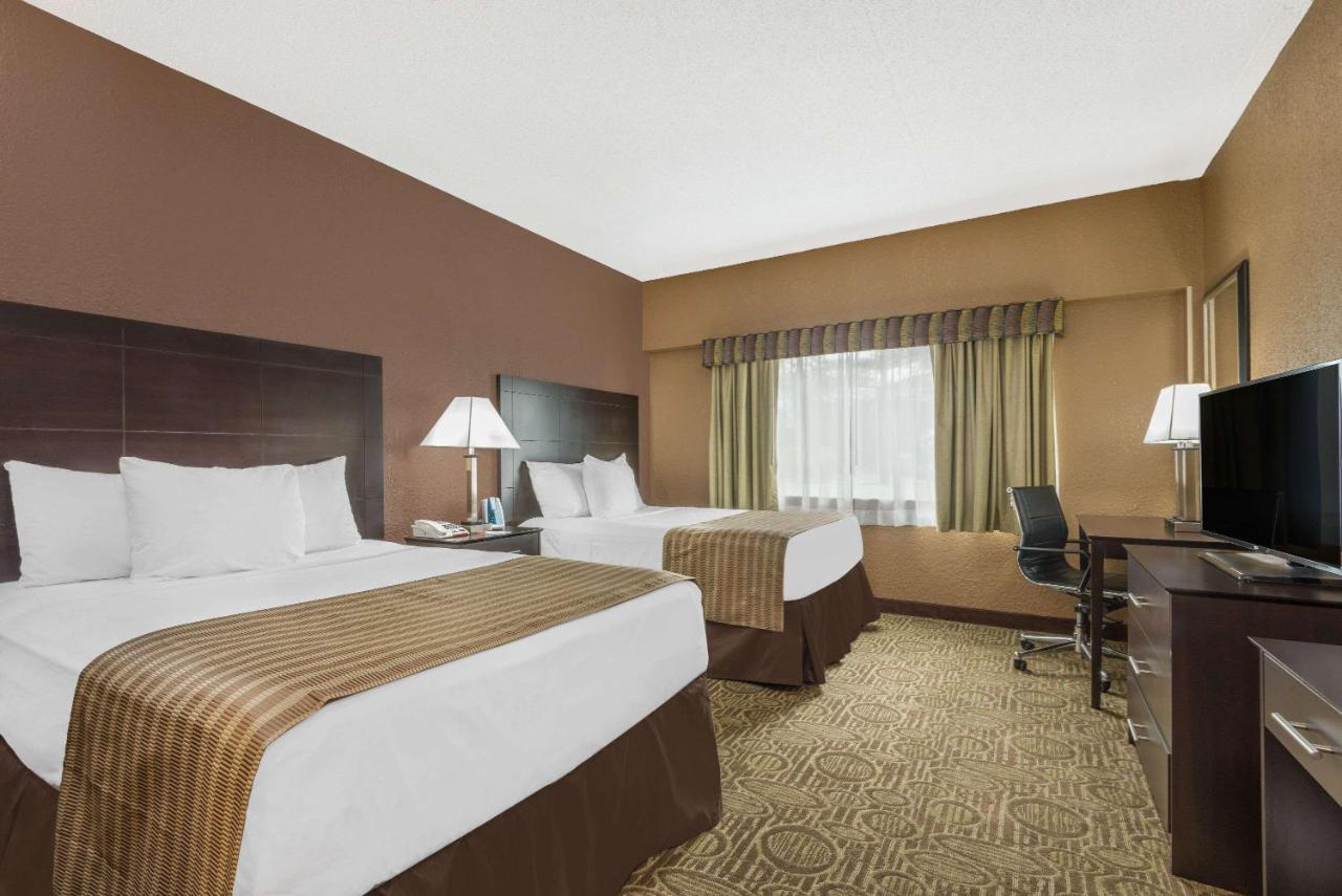 Queen Room with Two Queen Beds - Non-Smoking at Ramada Hotel & Conference Center by Wyndham Paintsville