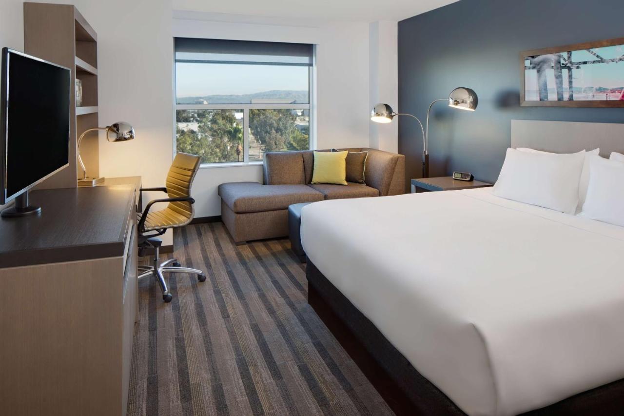 King Room at Hyatt House Irvine/John Wayne Airport