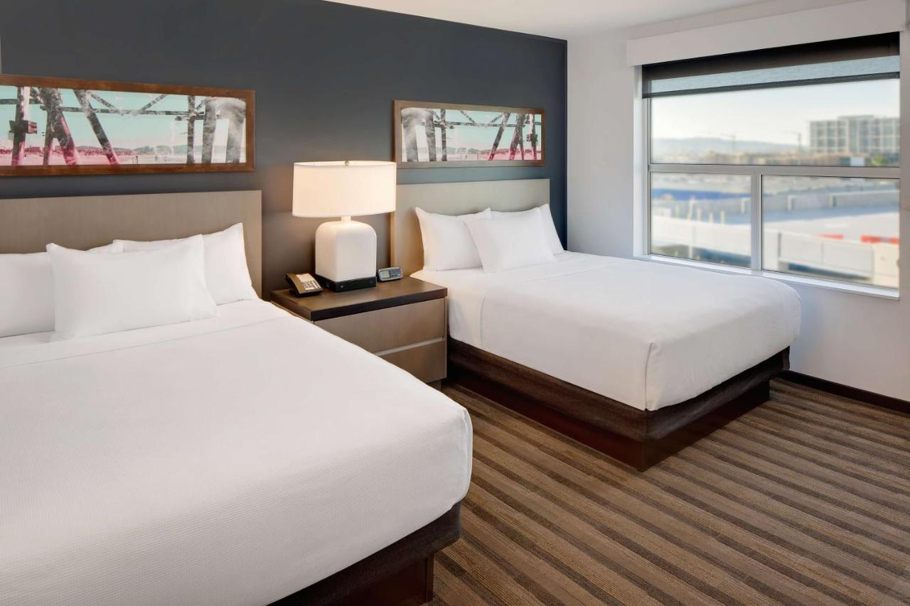 Family Room - Disability Access at Hyatt House Irvine/John Wayne Airport