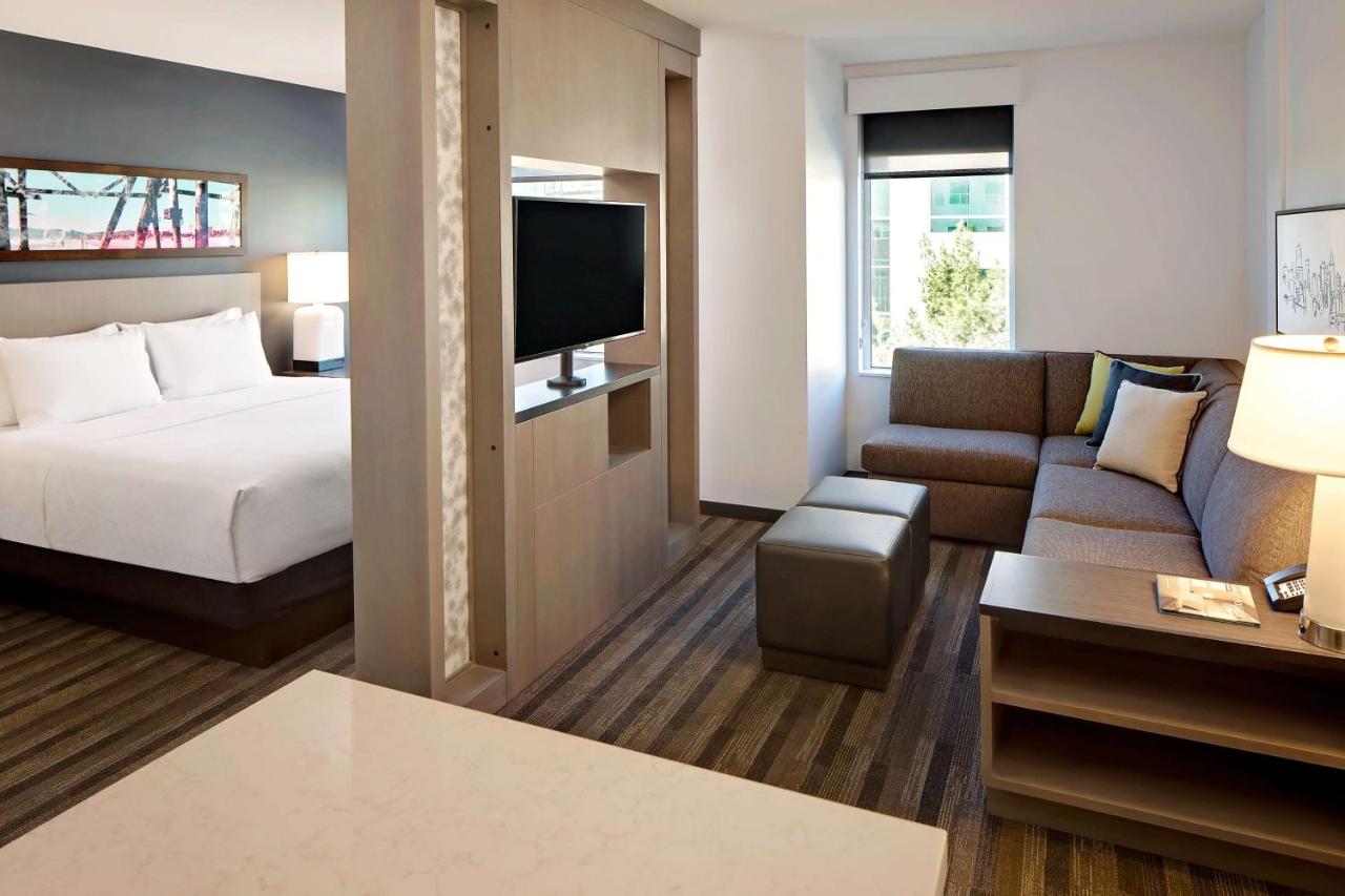 King Studio with Sofa Bed at Hyatt House Irvine/John Wayne Airport