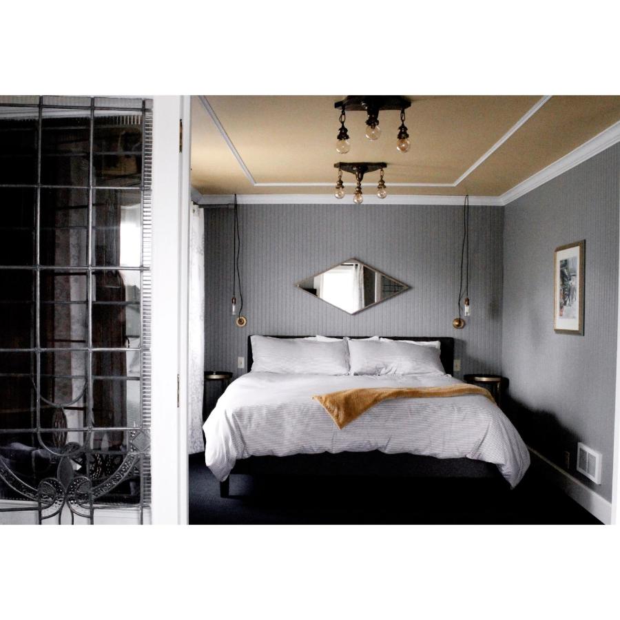 King Suite with Balcony at Shelburne Hotel