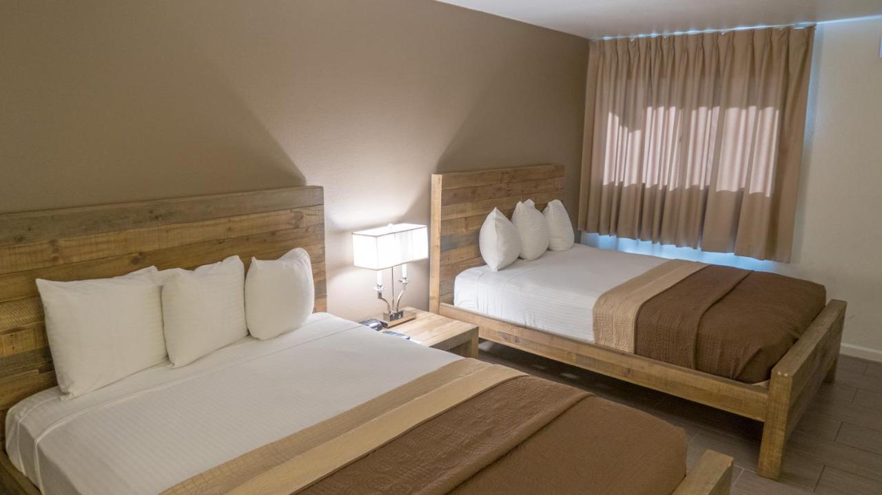 Double Queen Room Accessible at Thunderbird Hotel