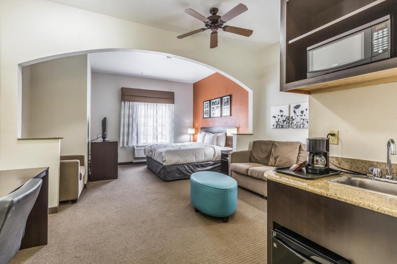 King Suite - Accessible/Non-Smoking at Sleep Inn & Suites Stafford - Sugarland