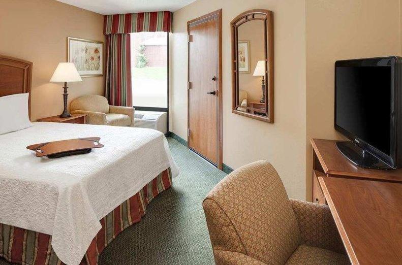 King Room - Non-Smoking at Quality Inn Florissant - St Louis