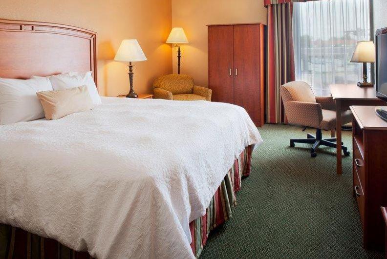 King Room - Non-Smoking at Quality Inn Florissant - St Louis