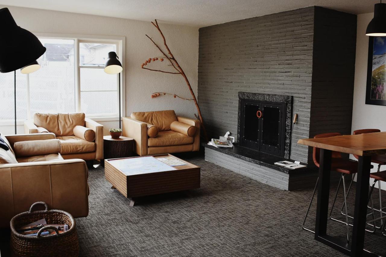 | Heliotrope Hotel