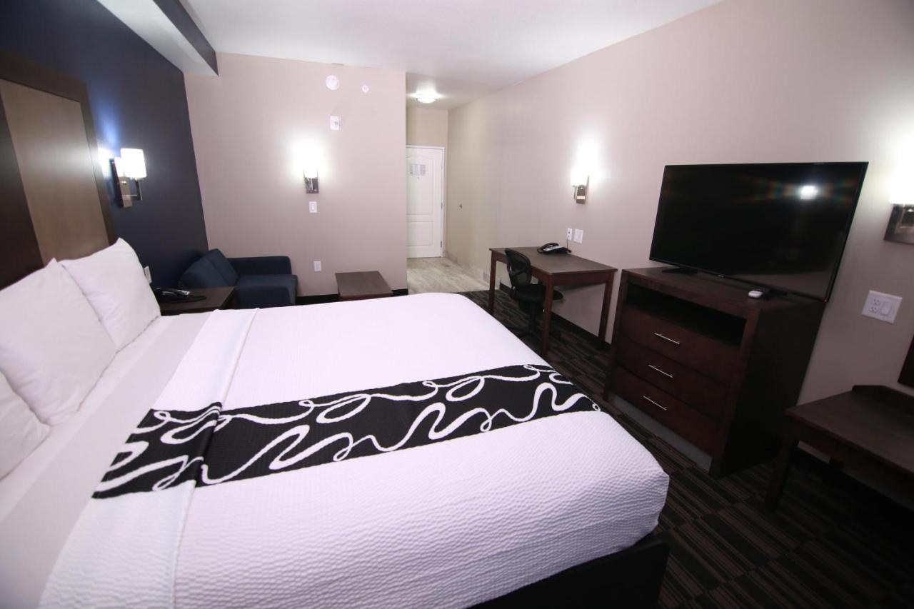 Standard Single Room at Home Inn and Suites