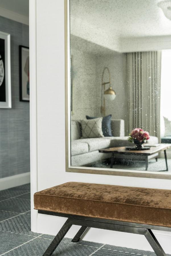 Deluxe One-Bedroom Suite at Four Seasons Hotel San Francisco