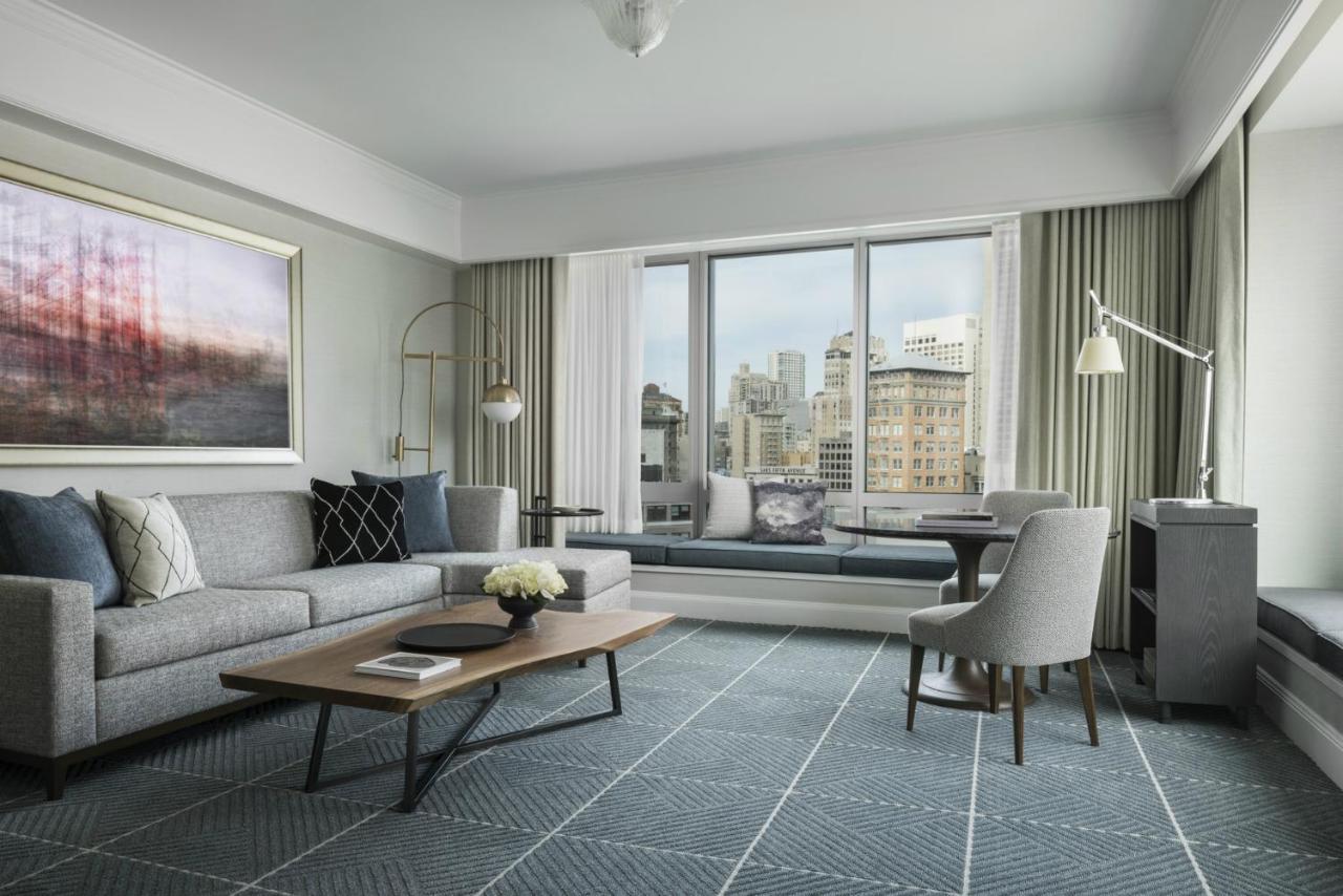 Deluxe One-Bedroom Suite at Four Seasons Hotel San Francisco