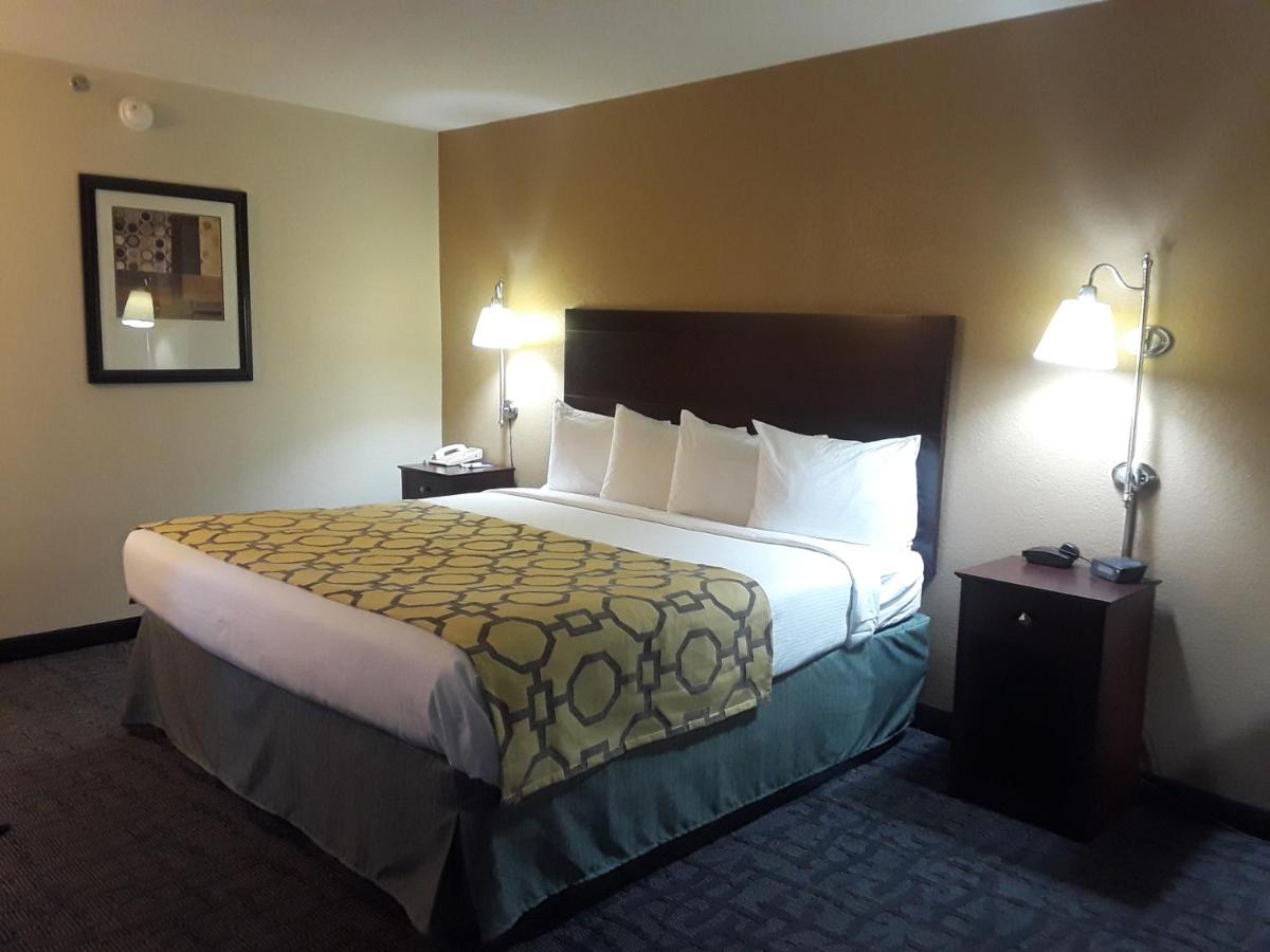 King Suite - Non-Smoking at Baymont by Wyndham Saraland
