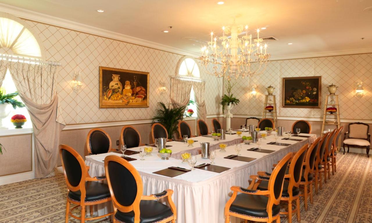 The Chesterfield Palm Beach