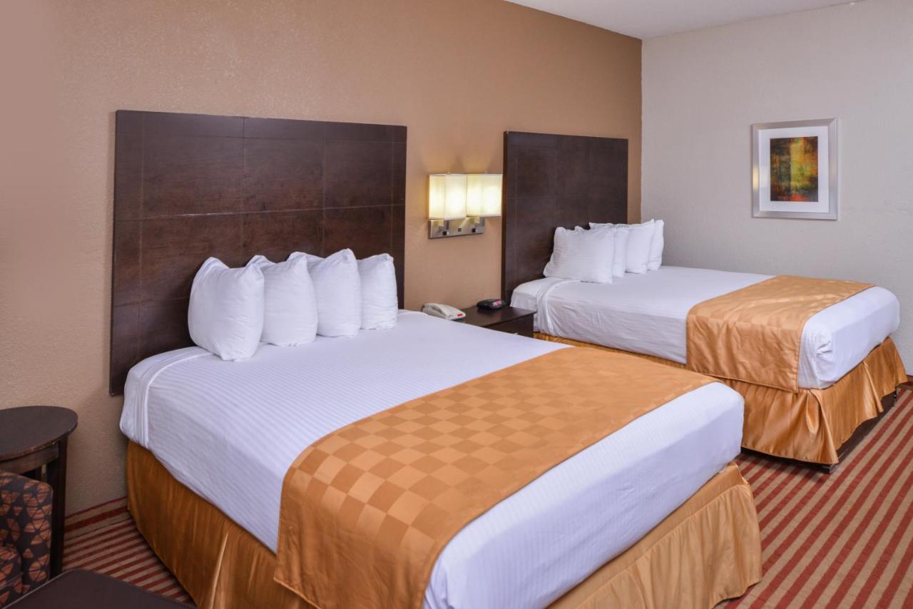 Double Room with Private Bathroom at Americas Best Value Inn & Suites Bastrop
