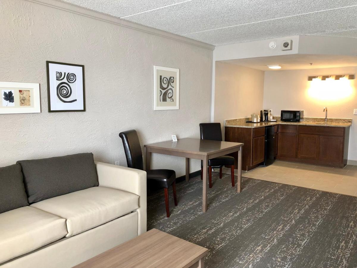 Suite with Two Queen Beds - Non-Smoking at Country Inn & Suites by Radisson, Mt. Pleasant-Racine West, WI