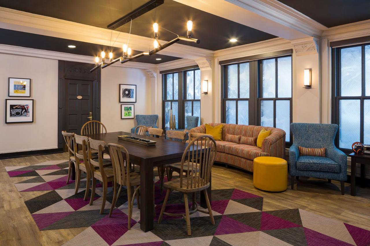 City Suites Chicago
