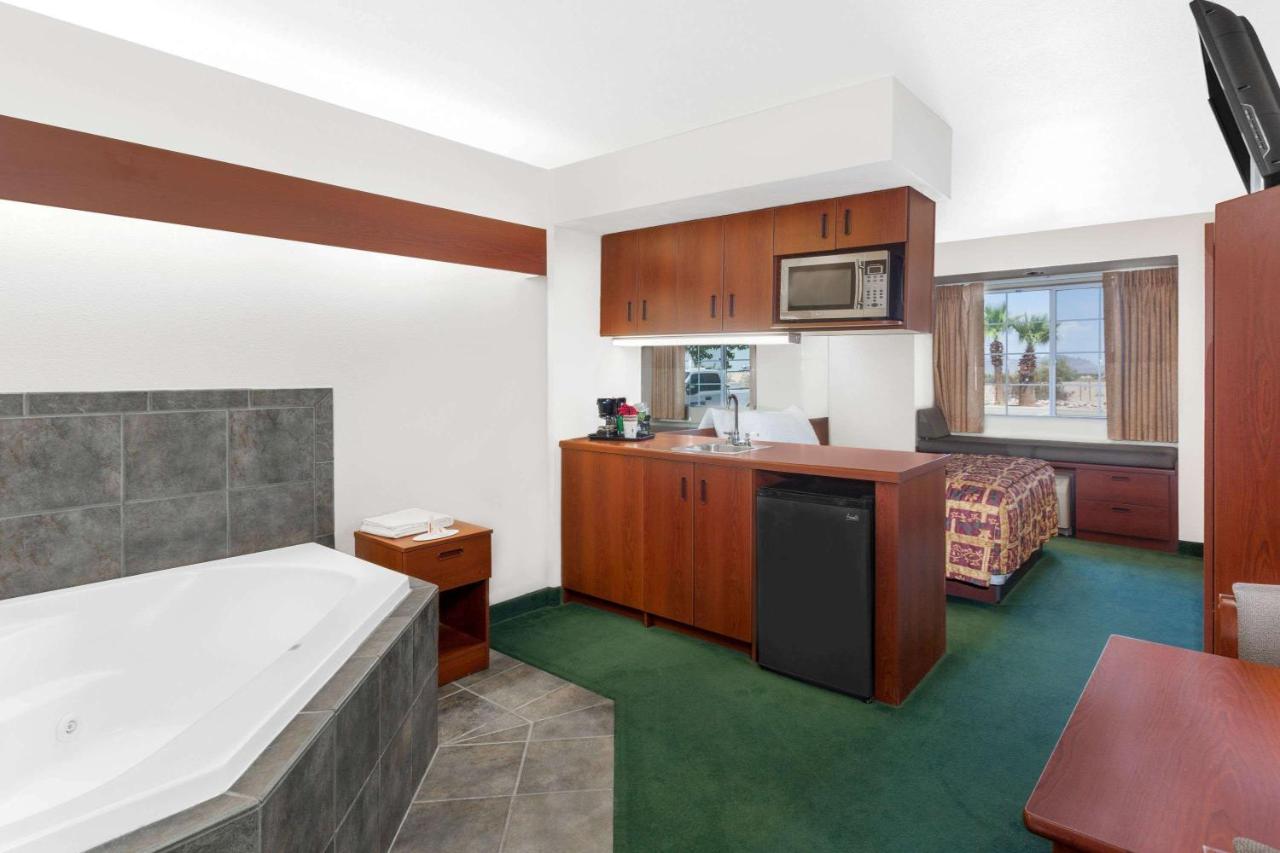Superior Queen Suite - Non-Smoking at Microtel Inn & Suites by Wyndham Wellton